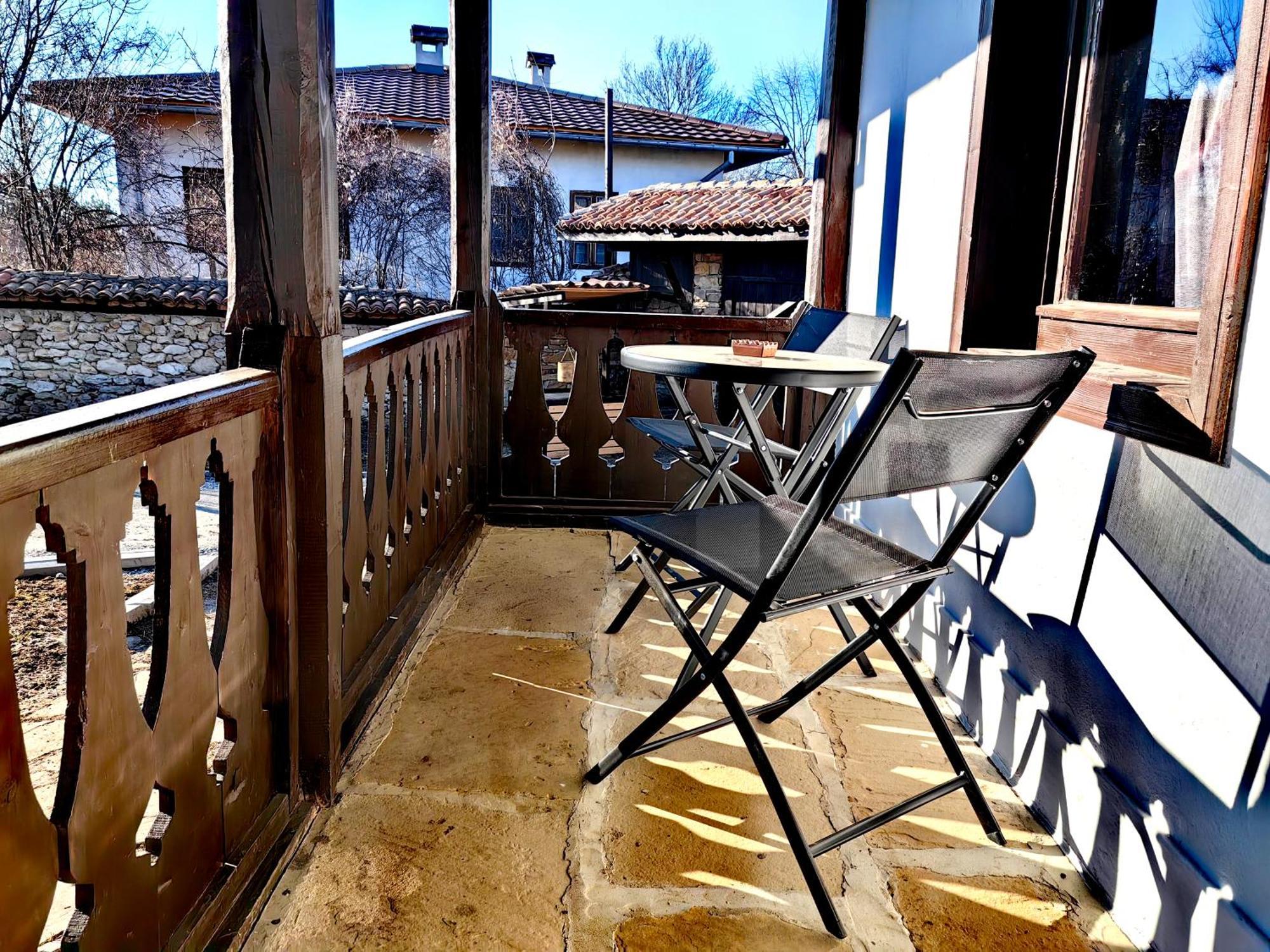 Complex Arbanashki Style-Panoramic View With Summer And Winter Terrace, Jacuzzi, Sauna, Children'S And Adult Area With Cinema Summer Arbanasi Exteriör bild