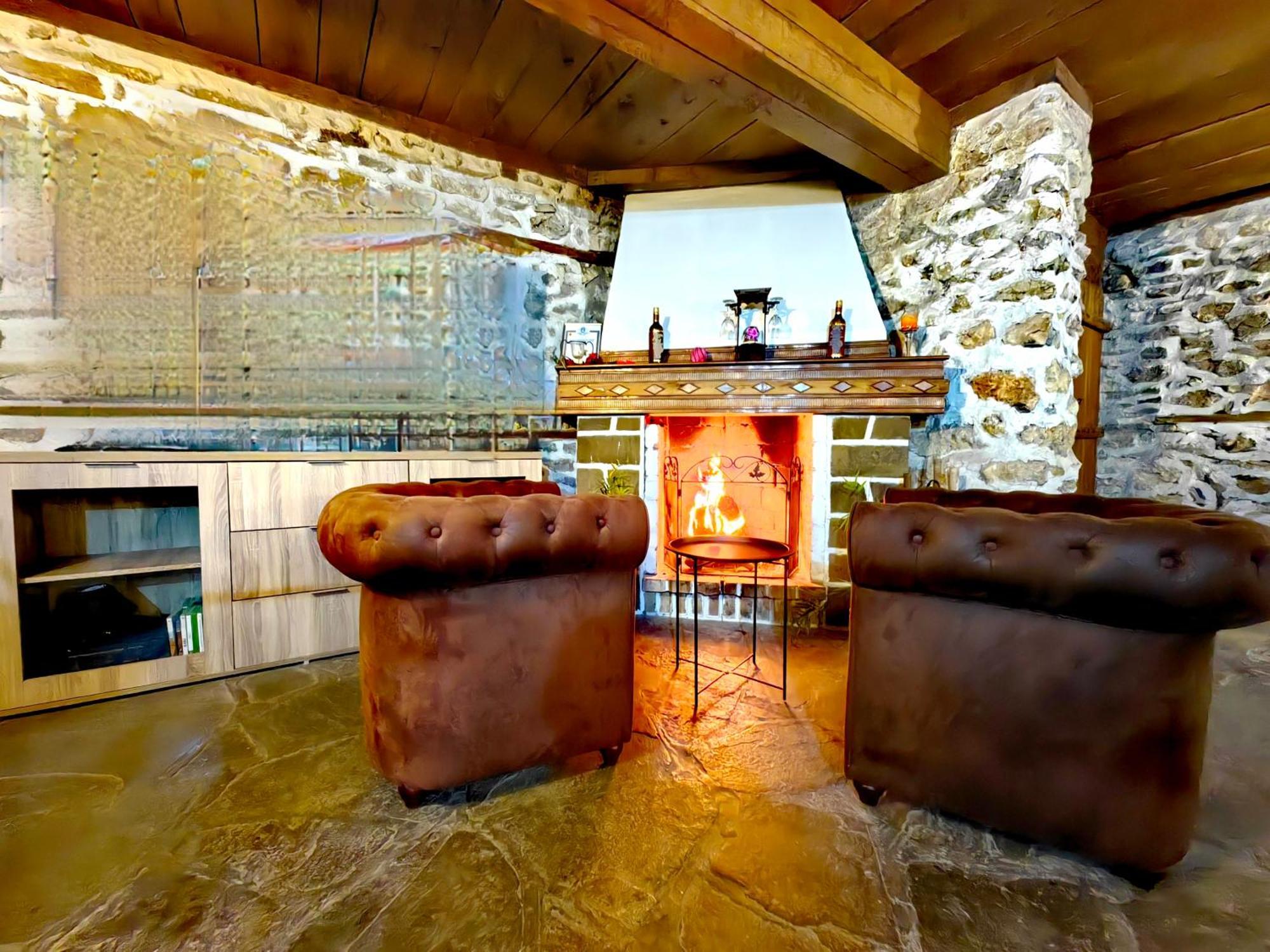Complex Arbanashki Style-Panoramic View With Summer And Winter Terrace, Jacuzzi, Sauna, Children'S And Adult Area With Cinema Summer Arbanasi Exteriör bild